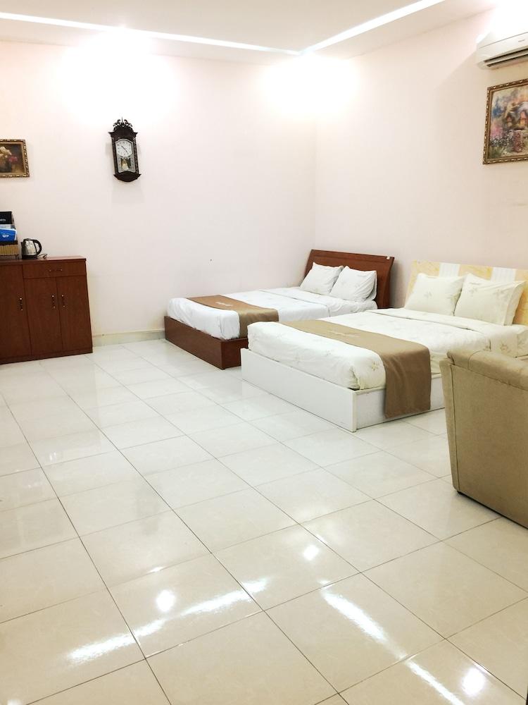 Mekong Hotel & Restaurant Хошимин Екстериор снимка